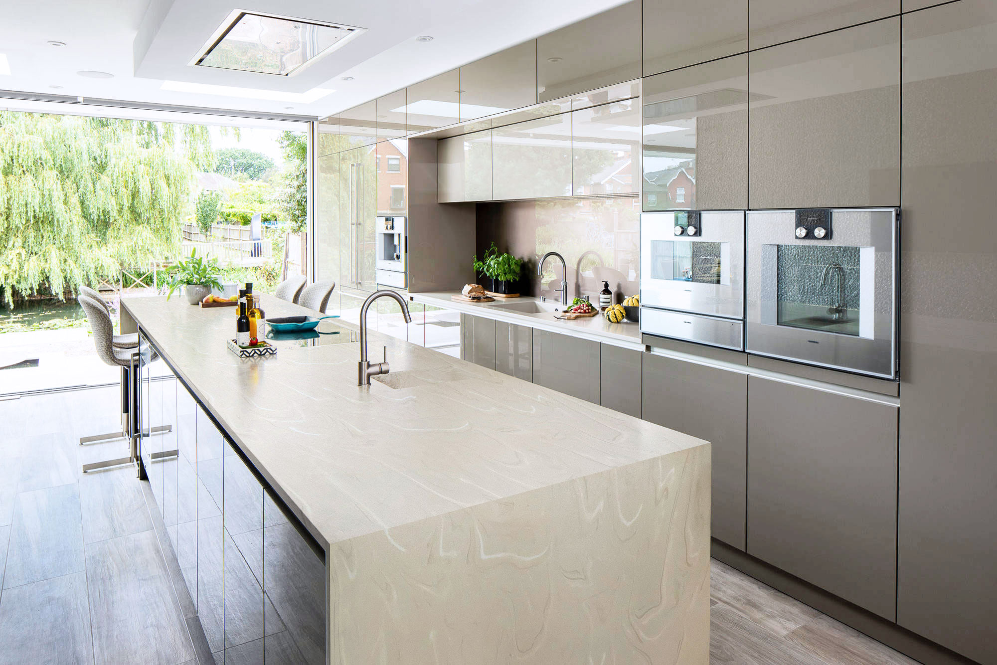 Can Artificial Stone Be Used Outdoors? (Weather Resistance Guide)